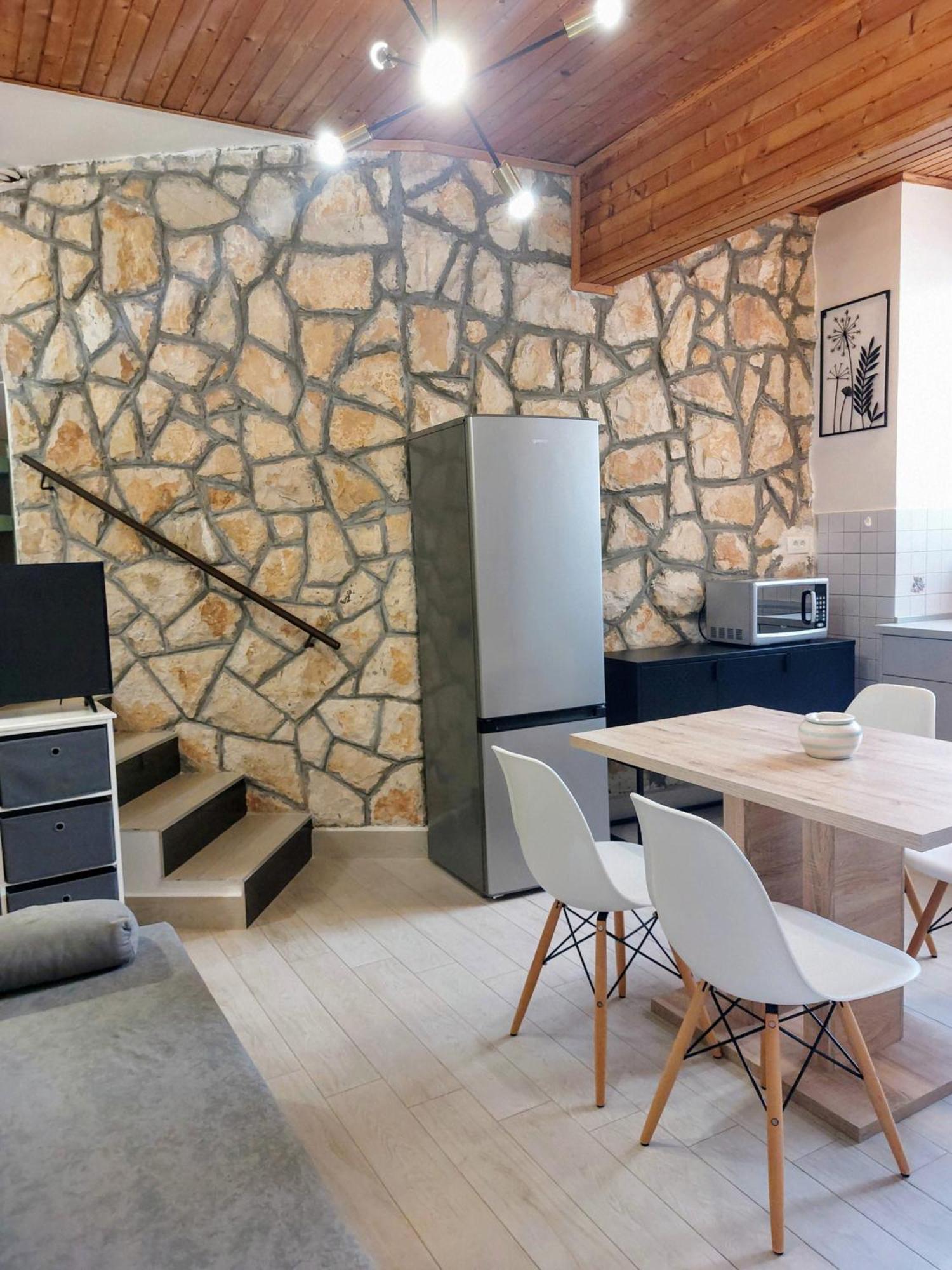 Apartment Kiwi Рабац Екстериор снимка
